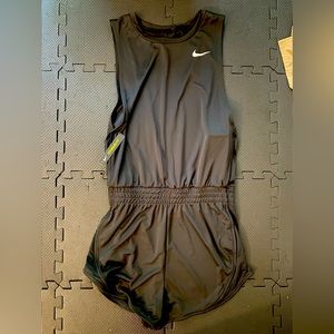 Nike Dri fit Romper 🖤😎